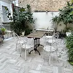 Tribunali apartments